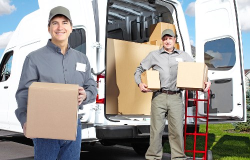 Careful moving support for flats and houses in Ealing